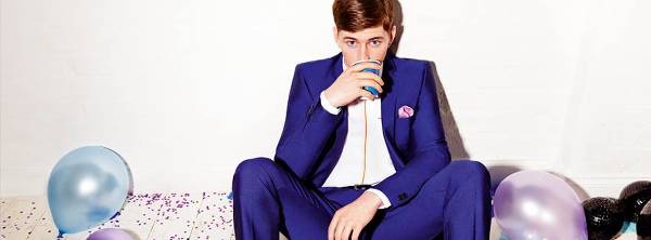 Moss Bros har allt frÃ¥n klassiska till moderna lookar.