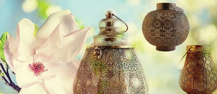 Gör om hemmet till en mysig oas med lyktor och andra prylar från Verras.se. 