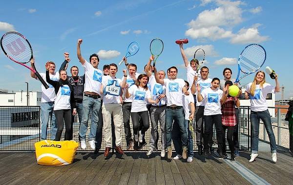 Det glada teamet på Keller Sports Det glada teamet på Keller Sports