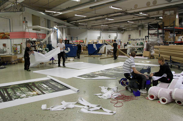 Gigantprints tryckeri där också Dinprints produkter tillverkas. 